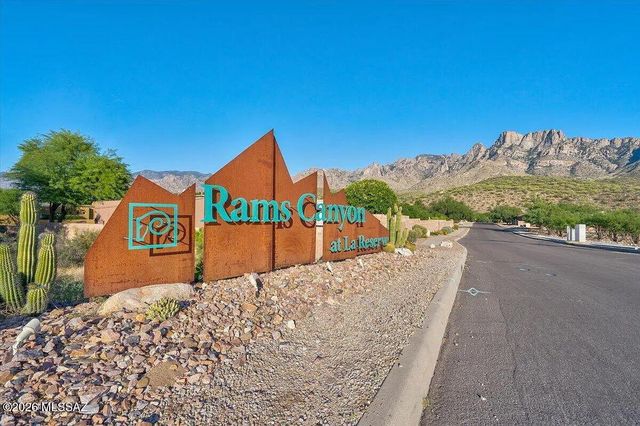 2256 E Stone Stable Drive, Oro Valley, AZ 85737