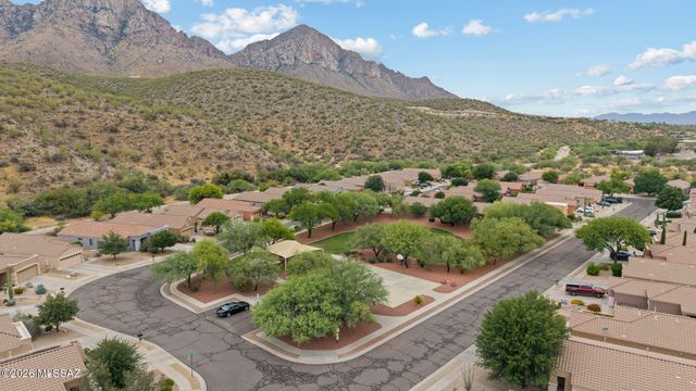 2256 E Stone Stable Drive, Oro Valley, AZ 85737