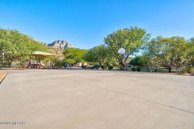 2256 E Stone Stable Drive, Oro Valley, AZ 85737