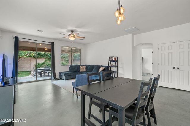 2256 E Stone Stable Drive, Oro Valley, AZ 85737