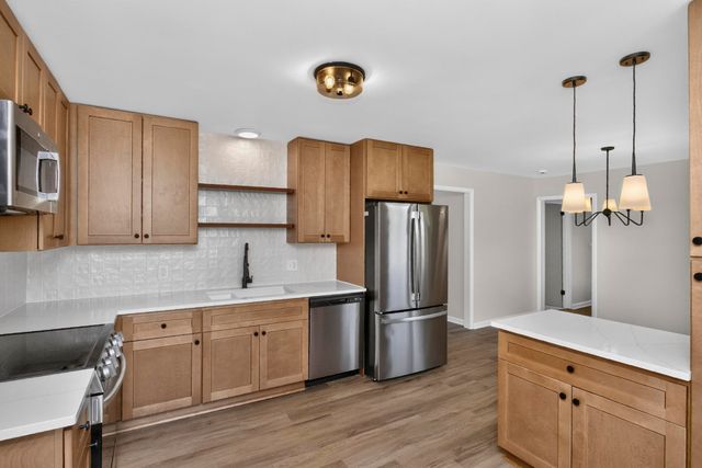 2202 Lynwood Dr, Greenbrier, TN 37073