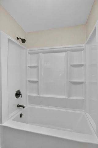 2202 Lynwood Dr, Greenbrier, TN 37073