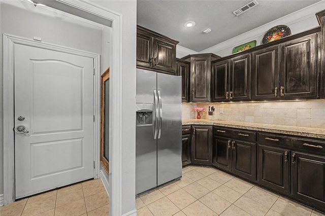 985 Aylesbury Lane, Cave Springs, AR 72718
