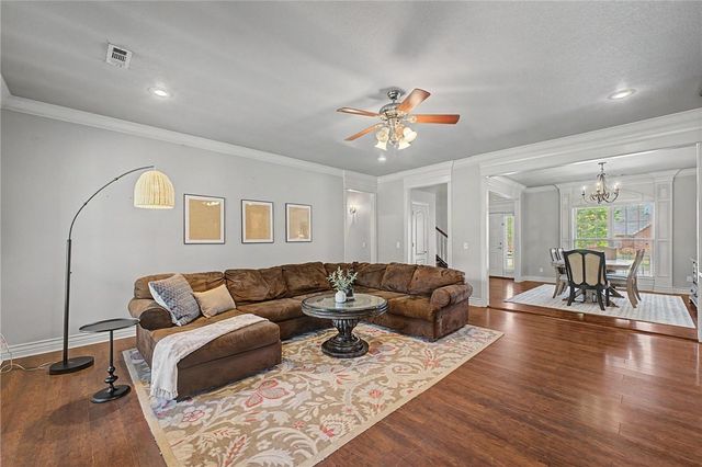 985 Aylesbury Lane, Cave Springs, AR 72718
