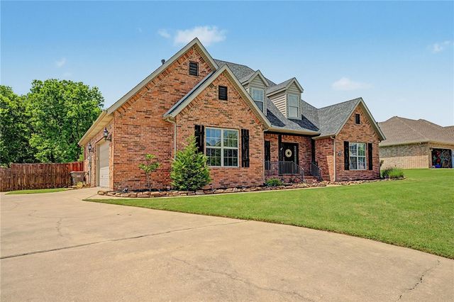 985 Aylesbury Lane, Cave Springs, AR 72718