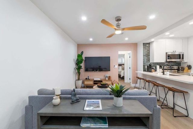 1145 NE 18th Avenue, Fort Lauderdale, FL 33304