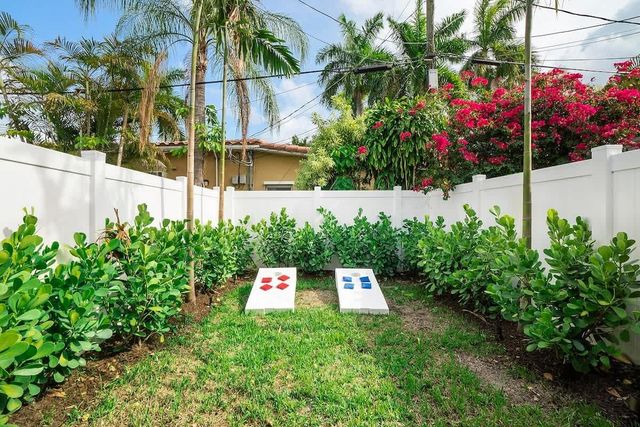 1145 NE 18th Avenue, Fort Lauderdale, FL 33304