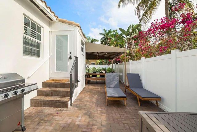 1145 NE 18th Avenue, Fort Lauderdale, FL 33304