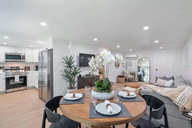 1145 NE 18th Avenue, Fort Lauderdale, FL 33304