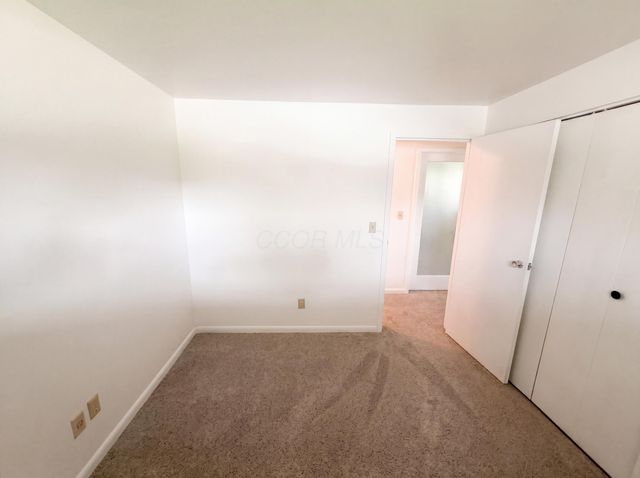 924 Miriam Drive W, Columbus, OH 43204
