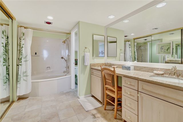 720 Access Road 1-A 202, Port Aransas, TX 78373
