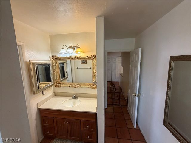 748 Inglenook Drive, Las Vegas, NV 89123