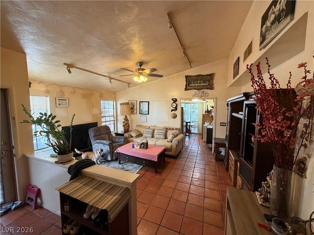 748 Inglenook Drive, Las Vegas, NV 89123