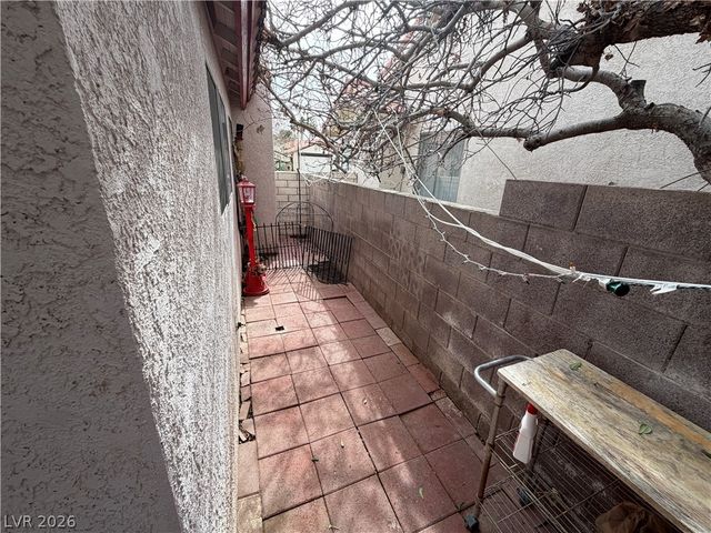 748 Inglenook Drive, Las Vegas, NV 89123