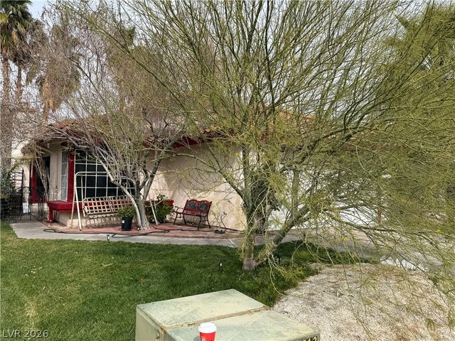 748 Inglenook Drive, Las Vegas, NV 89123
