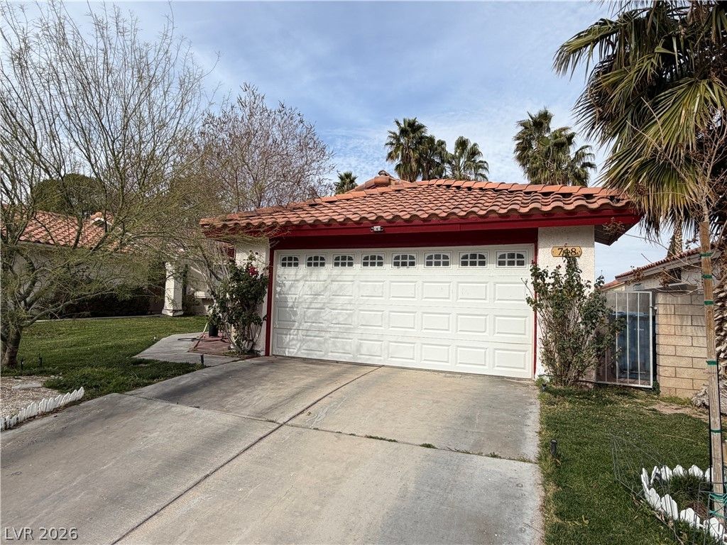 748 Inglenook Drive, Las Vegas, NV 89123