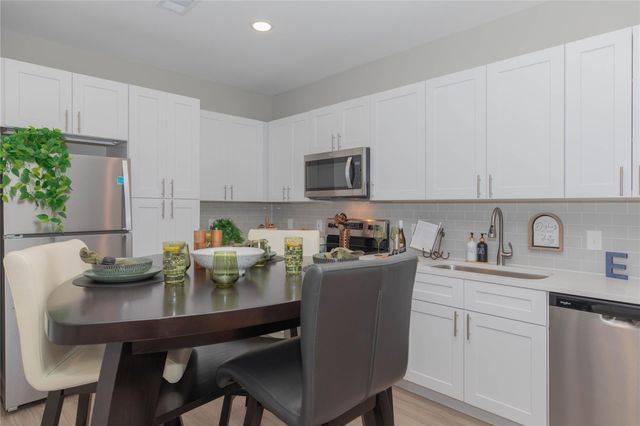 20525 Ella Blvd B2, Spring, TX 77388