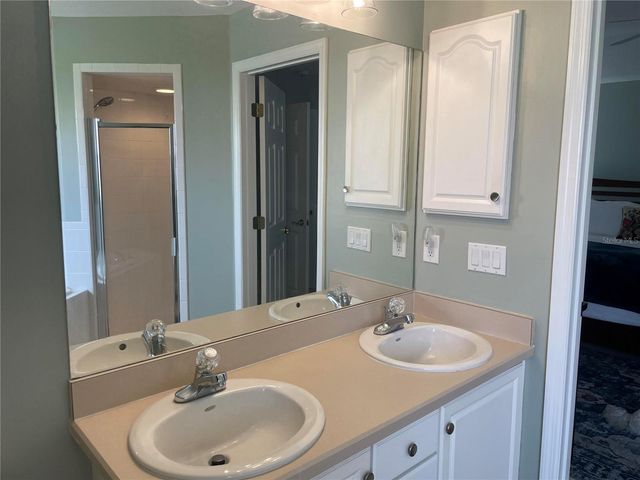 319 NIBLICK CIRCLE, Winter Haven, FL 33881