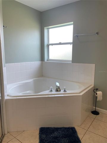 319 NIBLICK CIRCLE, Winter Haven, FL 33881