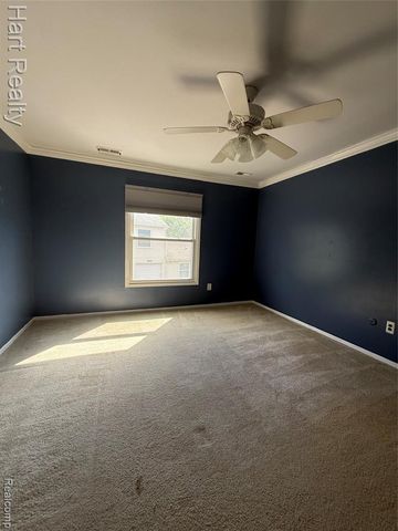 2157 Park Place Drive, Walled Lake, MI 48390
