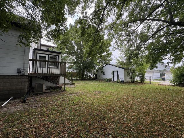 1933 S 68th STREET, West Allis, WI 53219
