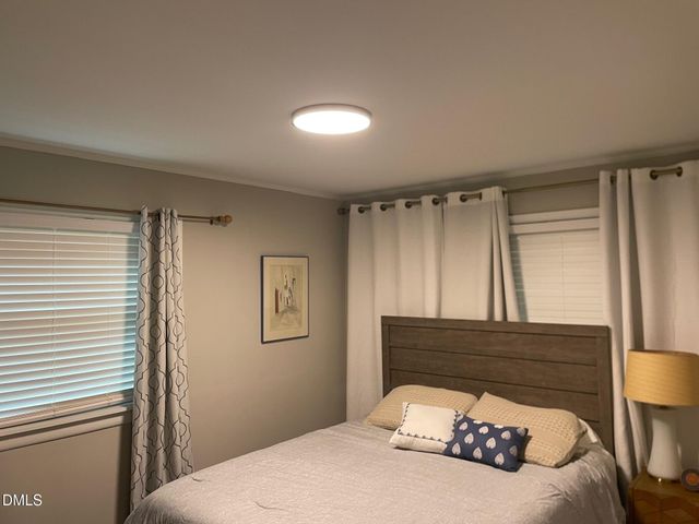 1009 Helms, Raleigh, NC 27610
