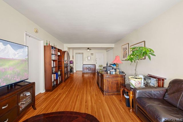 601 Kappock Street 4J, Bronx, NY 10463