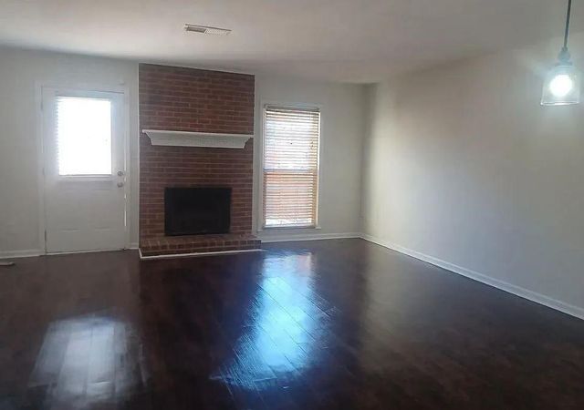 595 Wedgewood Drive, Alpharetta, GA 30009