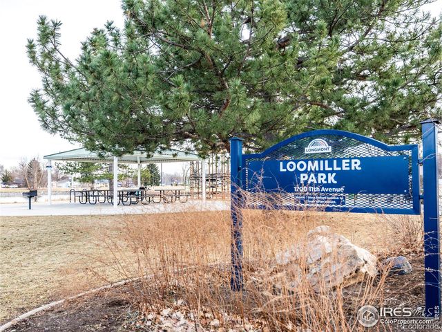 927 Hover Ridge Circle, Longmont, CO 80501