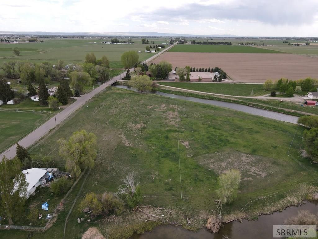 Image 13 of property listing at TBD 589 N 3600 E, Menan, ID 83434