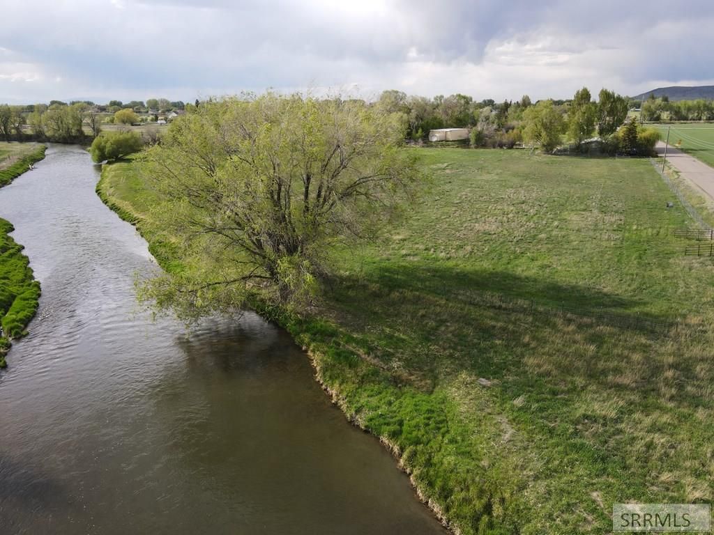 Image 17 of property listing at TBD 589 N 3600 E, Menan, ID 83434