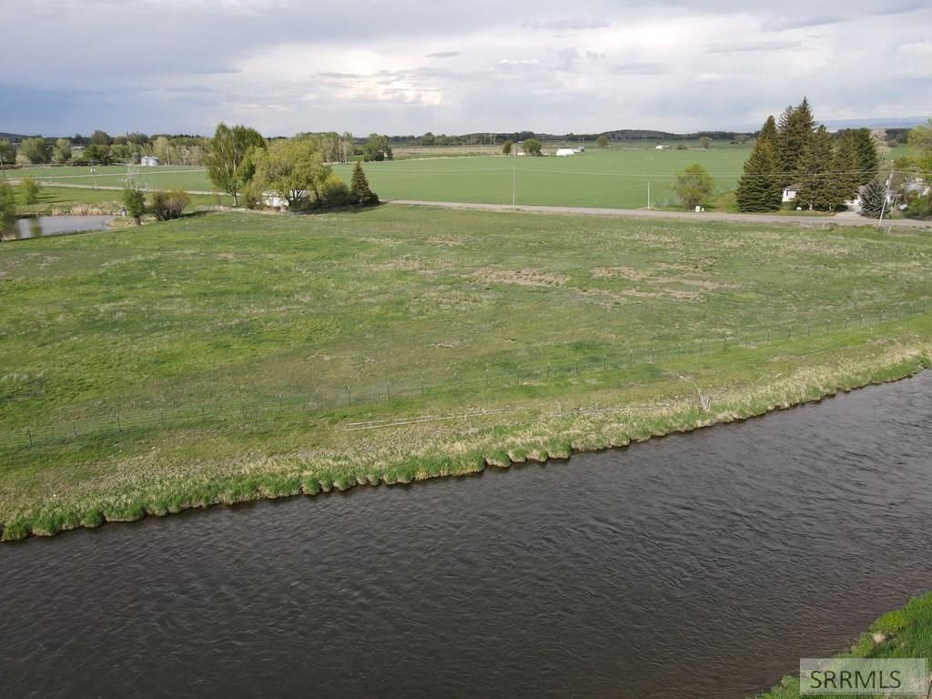 Image 18 of property listing at TBD 589 N 3600 E, Menan, ID 83434