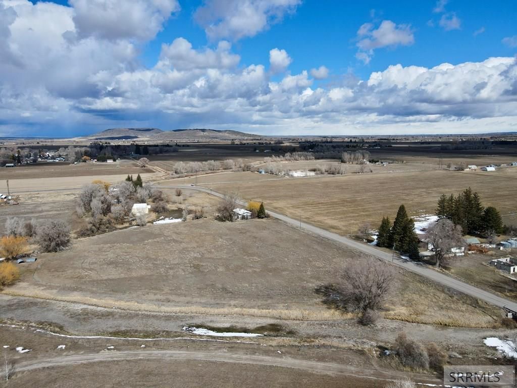 Image 21 of property listing at TBD 589 N 3600 E, Menan, ID 83434