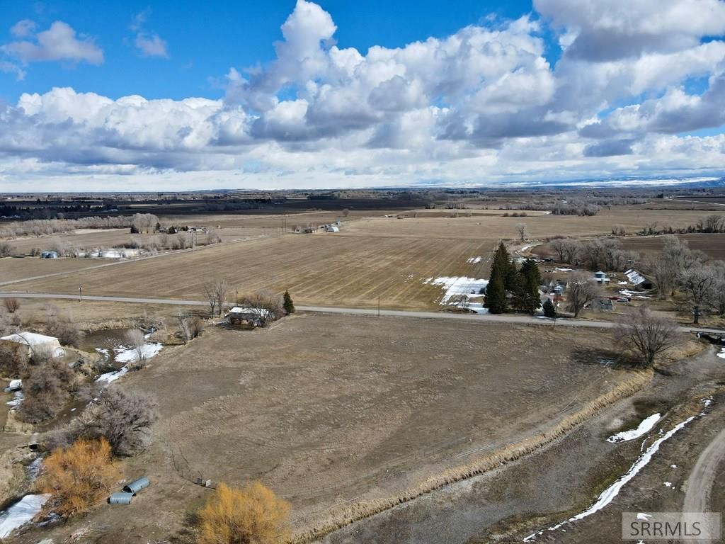 Image 22 of property listing at TBD 589 N 3600 E, Menan, ID 83434