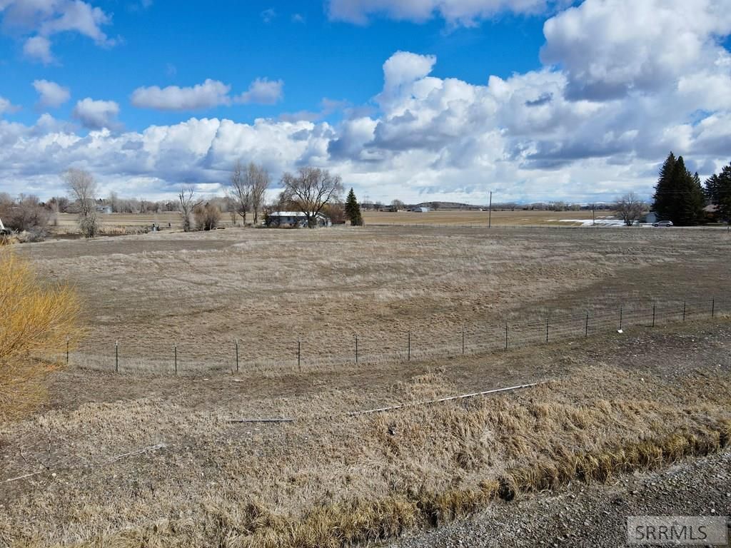 Image 26 of property listing at TBD 589 N 3600 E, Menan, ID 83434