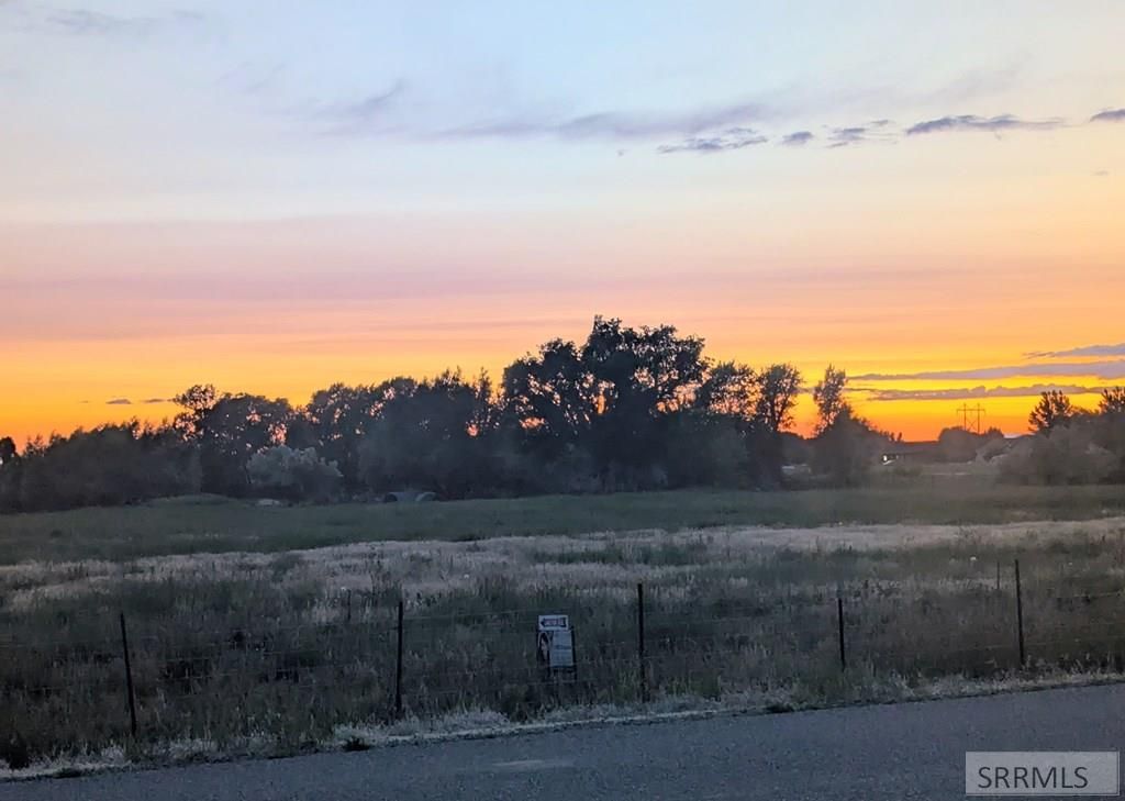 Image 3 of property listing at TBD 589 N 3600 E, Menan, ID 83434