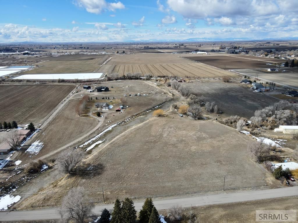 Image 34 of property listing at TBD 589 N 3600 E, Menan, ID 83434