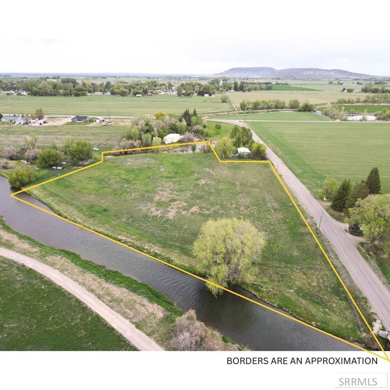 Image 6 of property listing at TBD 589 N 3600 E, Menan, ID 83434