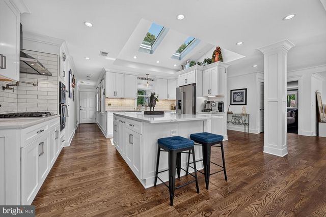 3924 W SHORE DR, Edgewater, MD 21037