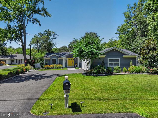 3924 W SHORE DR, Edgewater, MD 21037