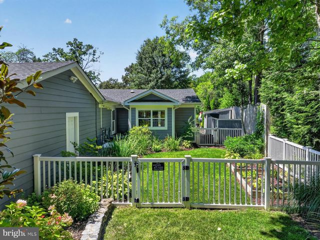 3924 W SHORE DR, Edgewater, MD 21037