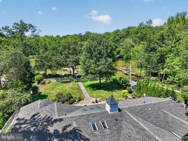 3924 W SHORE DR, Edgewater, MD 21037