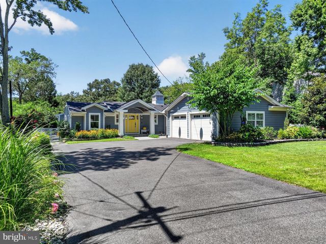 3924 W SHORE DR, Edgewater, MD 21037