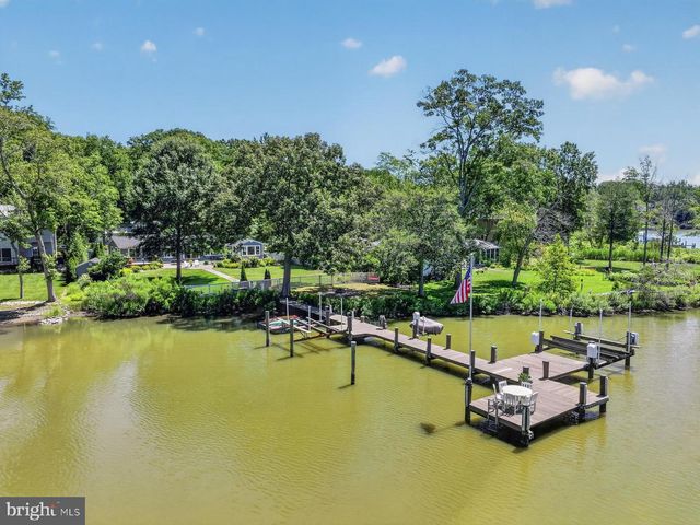 3924 W SHORE DR, Edgewater, MD 21037