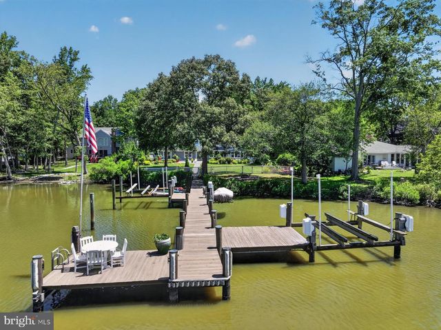 3924 W SHORE DR, Edgewater, MD 21037