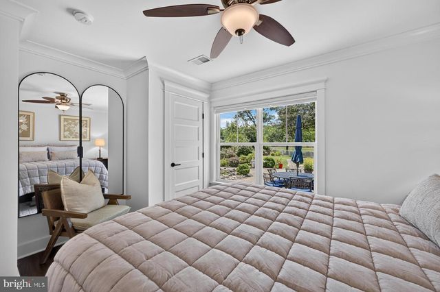 3924 W SHORE DR, Edgewater, MD 21037