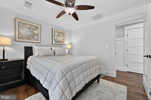 3924 W SHORE DR, Edgewater, MD 21037