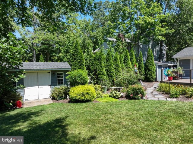 3924 W SHORE DR, Edgewater, MD 21037