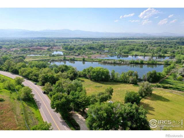 6903 Valmont Road, Boulder, CO 80301