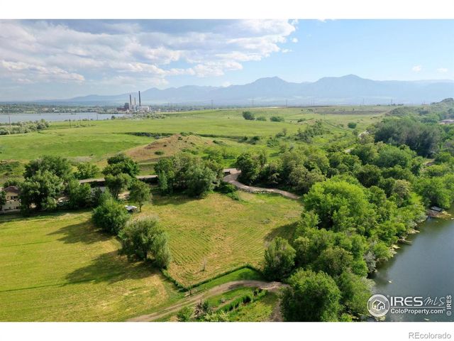 6903 Valmont Road, Boulder, CO 80301